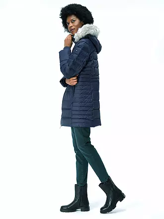 TOMMY HILFIGER | Produktname: Steppmantel
Marke: TOMMY HILFIGER
Farbe: weiss
Kategorien: Mode,Damen

Ärmellänge: Langarm
Material: Polyester / Polyamid,Nylon,Daune,Kunstfell
Kragenform: Kapuze
Musterung: Unifarben
Passform (Oberbekleidung): Regular
Stil: Casual
Details: | dunkelblau